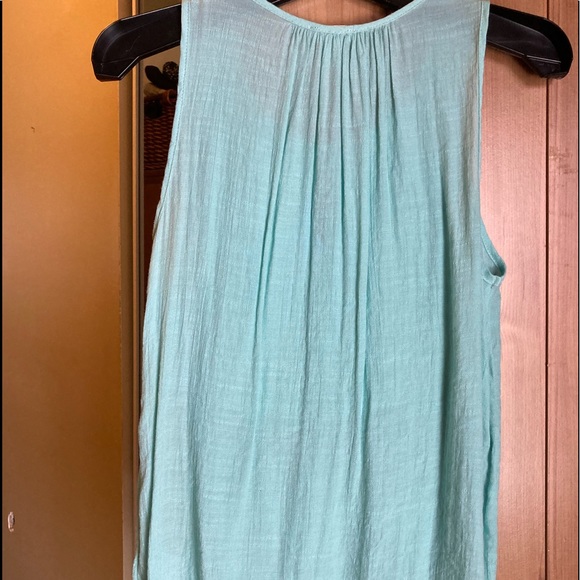 Boho chic sleeveless top - Picture 5 of 6